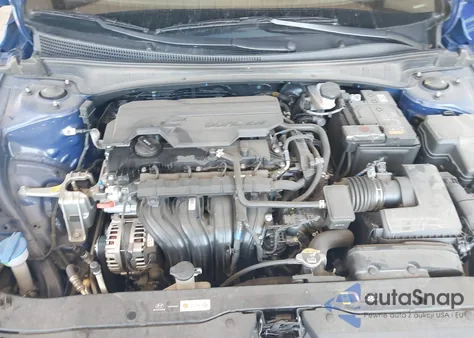 2024 Hyundai Elantra Sel z USA, uszkodzony, nr VIN KMHLS4DG1RU844636